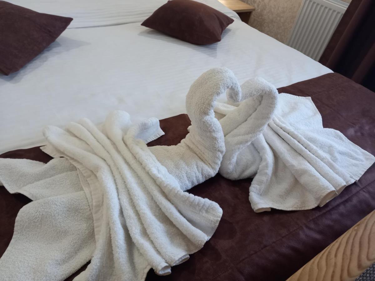 Готель River House 우만 외부 사진