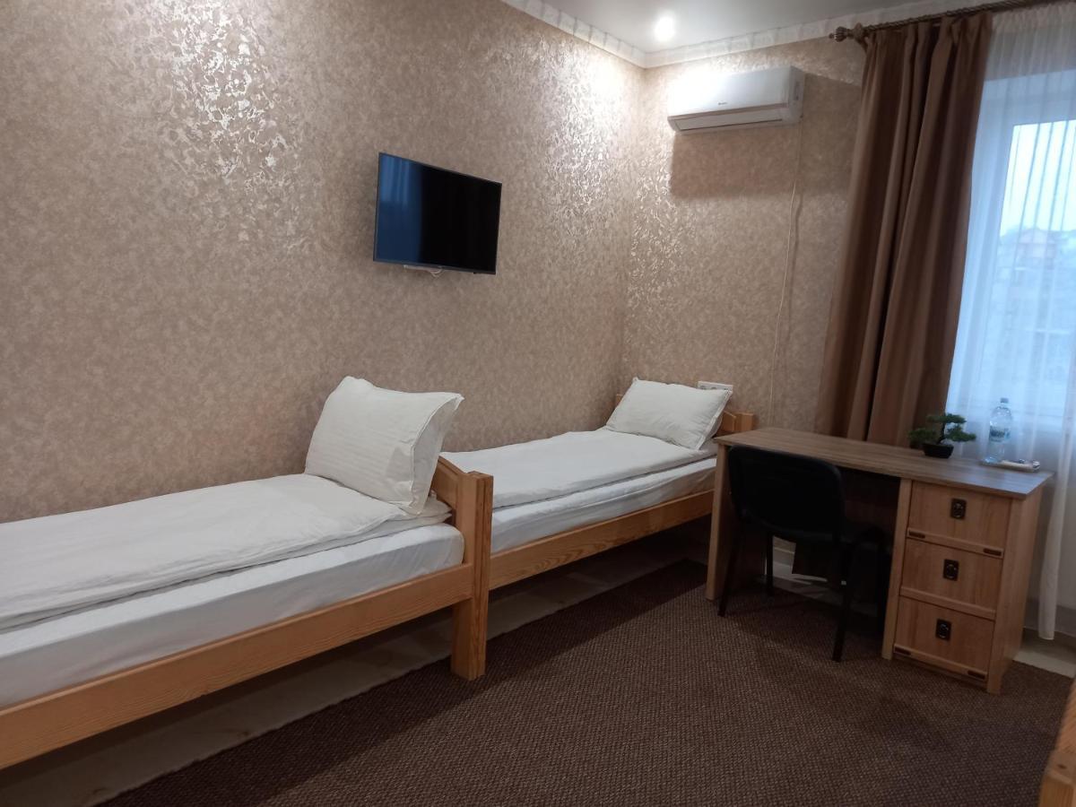 Готель River House 우만 외부 사진