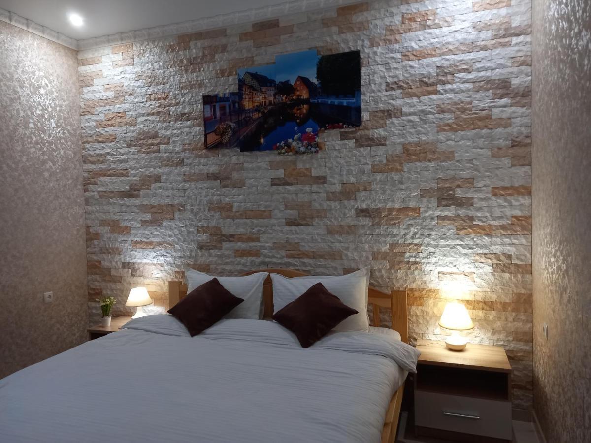 Готель River House 우만 외부 사진