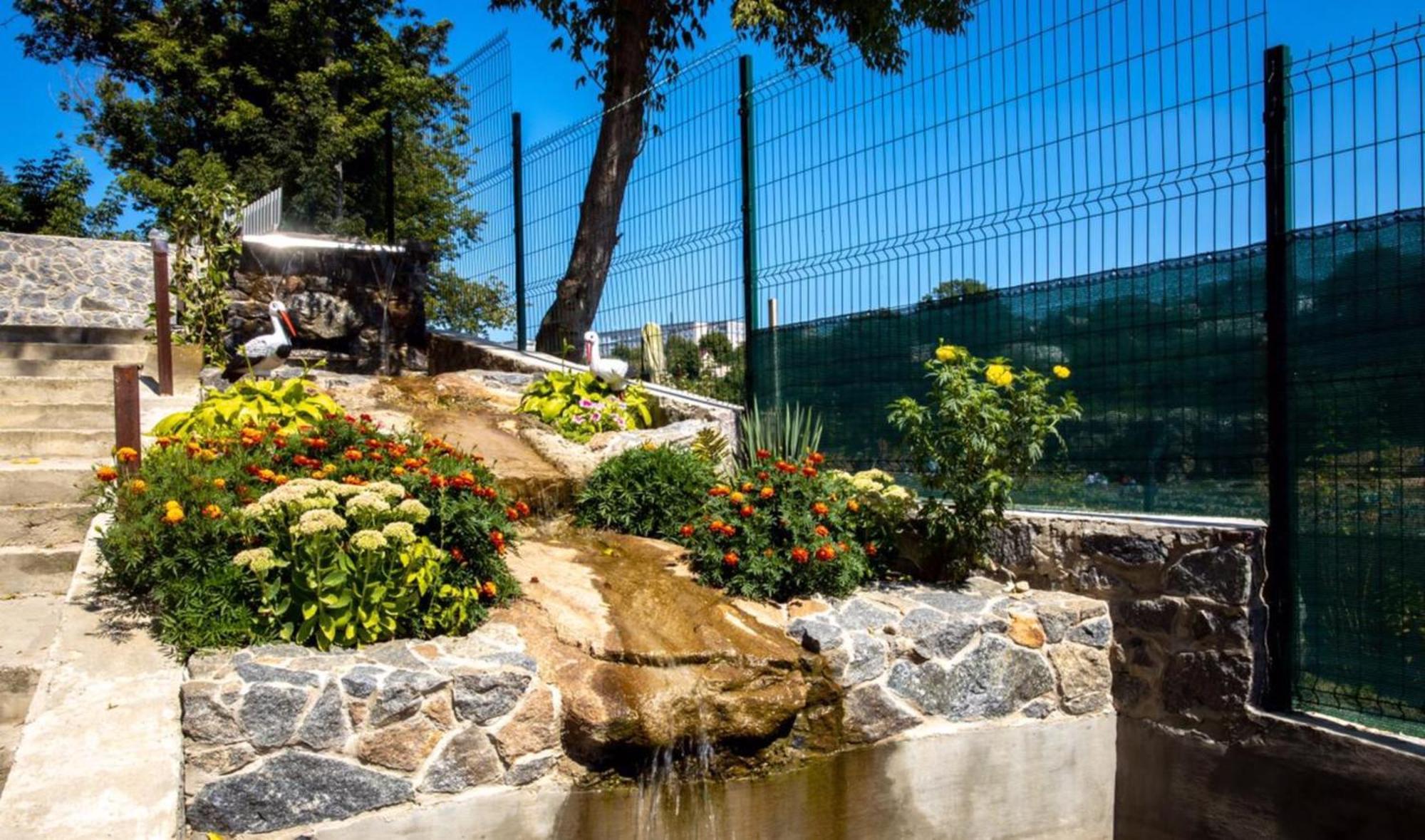 Готель River House 우만 외부 사진