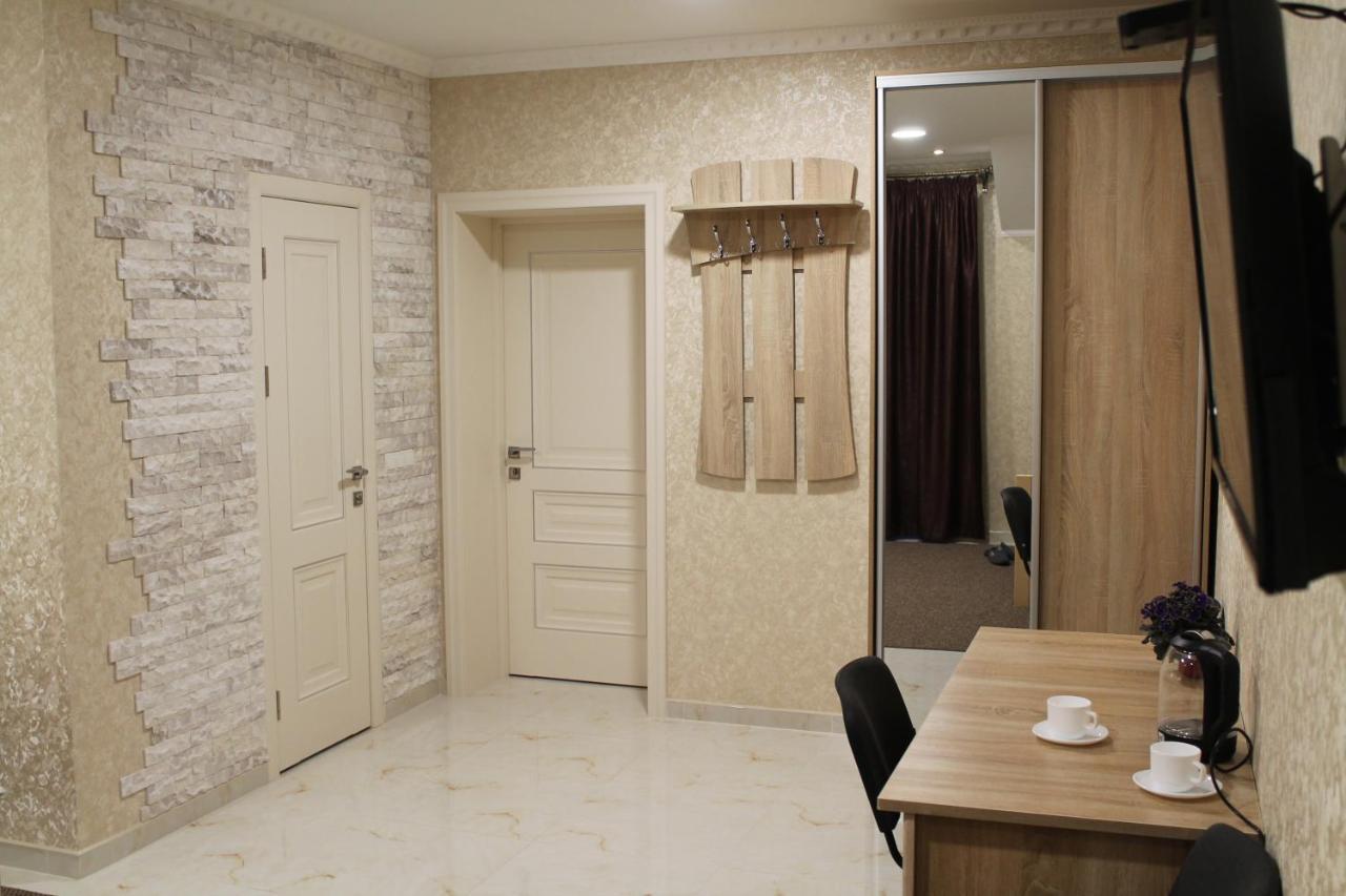 Готель River House 우만 외부 사진